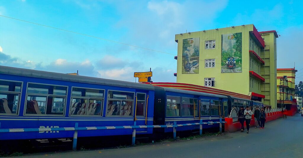 Darjeeling Himalayan Railway Toy Train outside Darjeeling Station